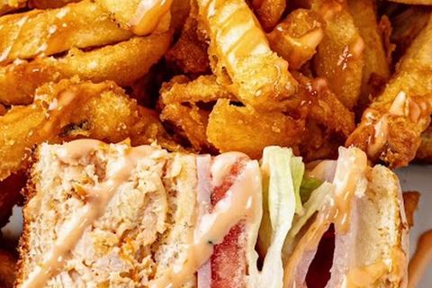 Estrella Latina Bar & Grill | Dominican Restaurant
